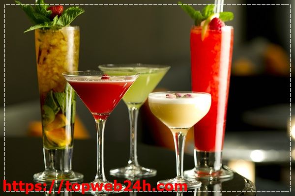 Cách ch&ecirc;́ bi&ecirc;́n coktai ngon mát lạnh đơn giản