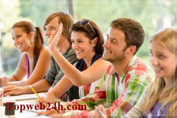 C&oacute; n&ecirc;n học tiếng Đức qua phim kh&ocirc;ng